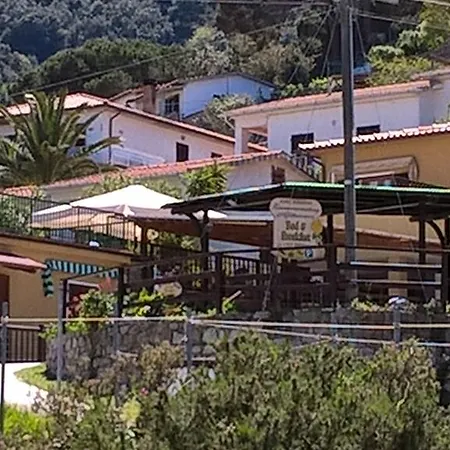 Anselmi Marcella E Monia Affittacamere Marciana (Isola d'Elba)